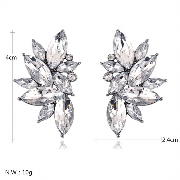 Crystal Cluster Prom Bridal Stud Earrings - Picture 6 of 7